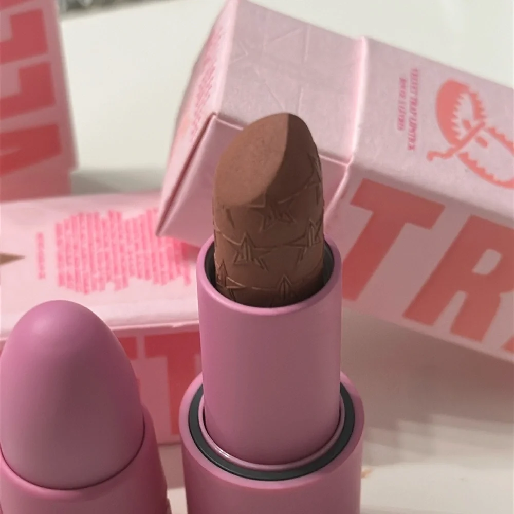 Jeffree Star Velvet Trap Lipstick CELEBRITY SKIN O8  - nude brown NIB